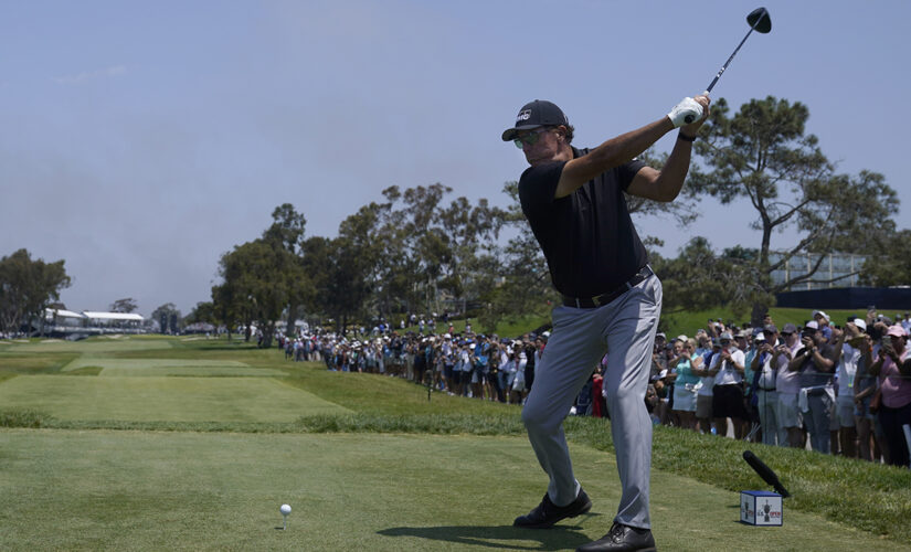 Phil Mickelson upset with noises coming from gallery: ‘Can we get someone to help him?’