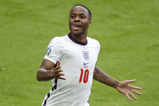 Raheem Sterling, Harry Kane lift England over Germany in Euro match