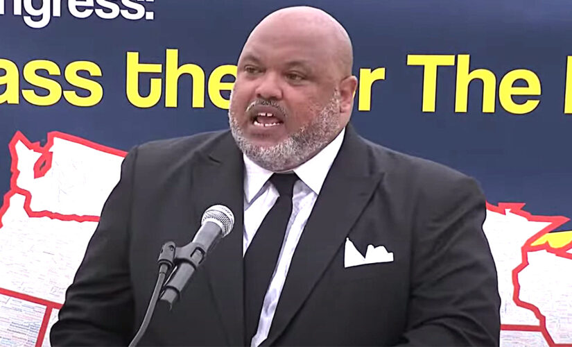 Preacher slams ‘White rage’ Republicans at rally attended by progressive Democrats