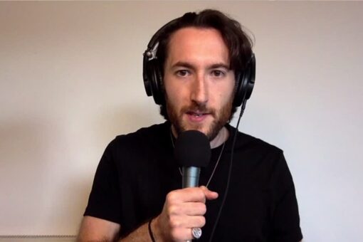 British podcaster calls out anti-Semitism hypocrisy, says Jews hear silence ‘like a f—ing thunderclap’