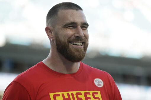 Chiefs’ Travis Kelce explains why he changed tune on COVID-19 vaccine: ‘I was definitely hesitant’