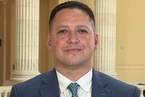 Rep. Gonzales rips Kamala Harris for ‘parachuting’ into El Paso for a few hours: A ‘huge flop’