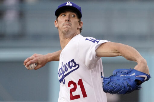 Buehler deals, surging Dodgers sweep Giants with 3-1 victory