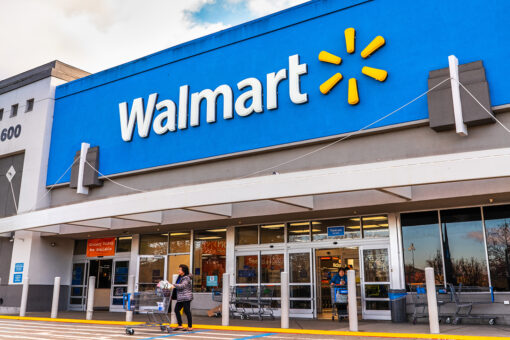 Walmart brawl breaks out after shopper apparently spits on employee