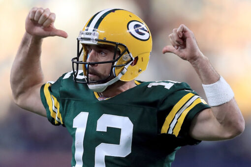 Aaron Rodgers wears ‘I’m offended’ T-shirt during promotion for golf match
