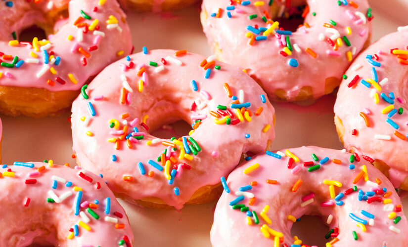 Where to get free doughnuts on National Doughnut Day