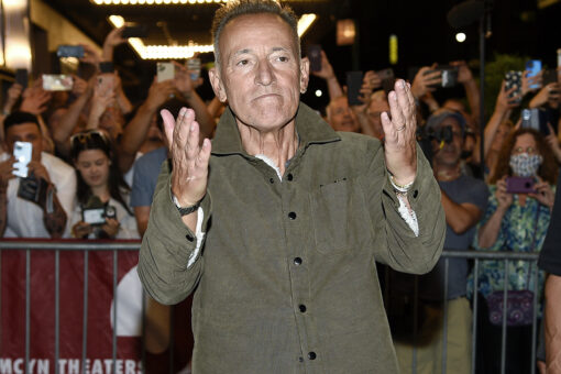 Bruce Springsteen cracks joke about DWI at Broadway reopening