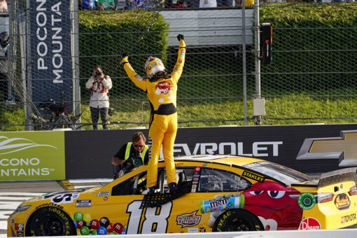 NASCAR: Kyle Busch wins Pocono Cup Series race with busted clutch