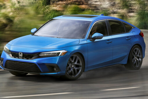 2022 Honda Civic Hatchback revealed with stick shift and sporty styling
