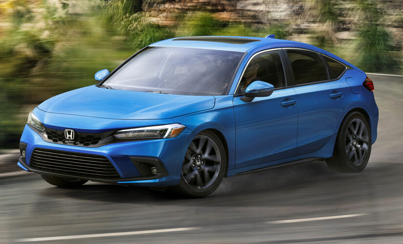 2022 Honda Civic Hatchback revealed with stick shift and sporty styling