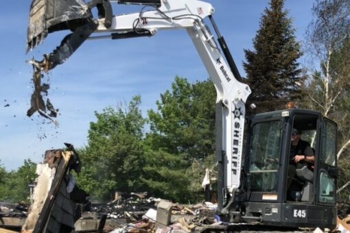 New York house explodes in Albany, 2 occupants killed