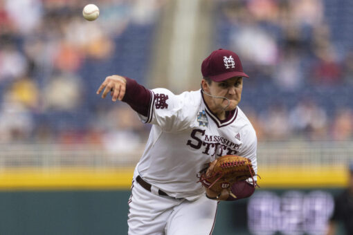 Leggett’s RBI hit in 9th sends Mississippi St. to CWS finals