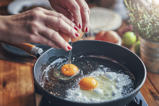 Mom’s viral ‘mini egg’ hack may pose risk to toddlers, experts warn