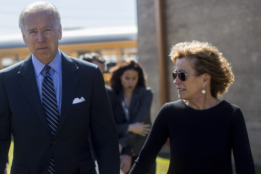 Biden’s younger sister Valerie Biden Owens announces book deal