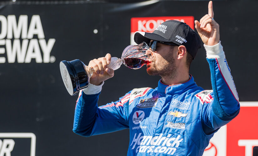 Kyle Larson wins NASCAR All-Star Race pole position