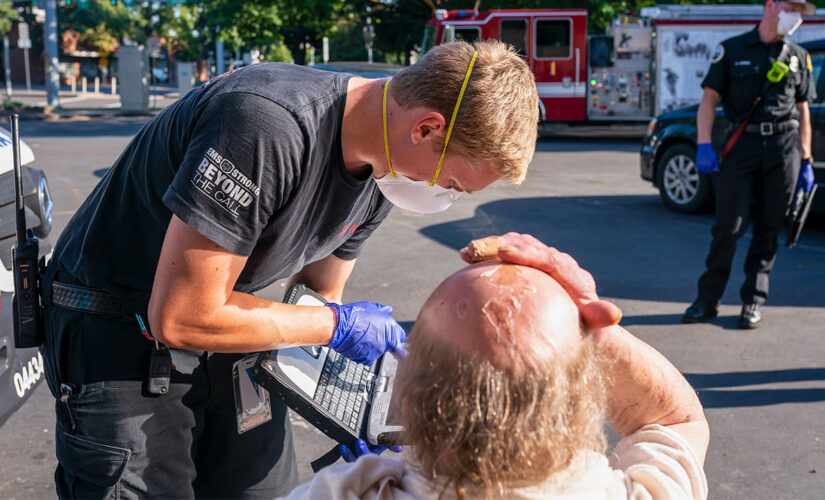 Deadly heat wave overwhelms hospitals in the Northwest