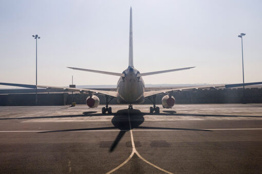 General Motors to help build hydrogen-powered jets