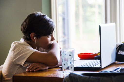 Excessive screen time linked to obesity in US preteens, study finds