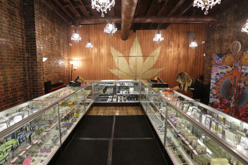 Washington’s ‘joints for jabs’ COVID-19 vaccine program falling flat