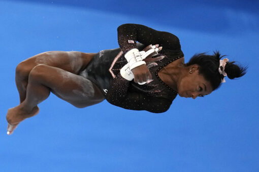 Simone Biles performs astonishing Yurchenko double pike at Olympics practice