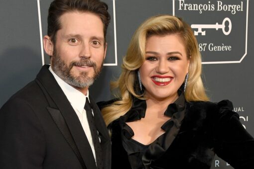 Kelly Clarkson requests judge declare her legally single amid divorce from Brandon Blackstock: report