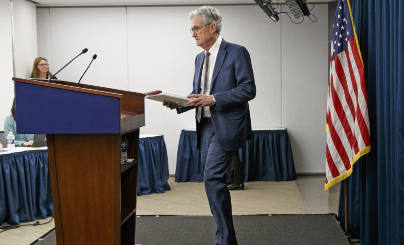 Fed’s Powell doesn’t see delta variant toppling economy