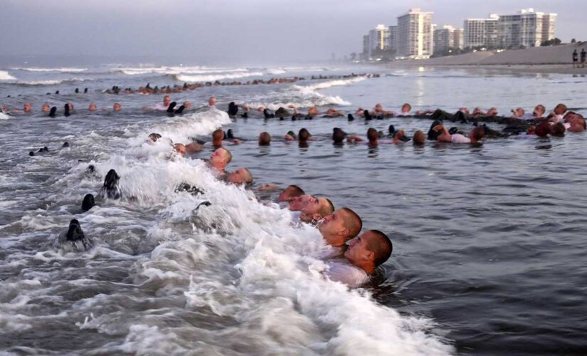 Female sailor becomes the first woman to complete Naval Special Warfare training