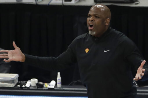 Hawks reach agreement to make Nate McMillan full-time coach