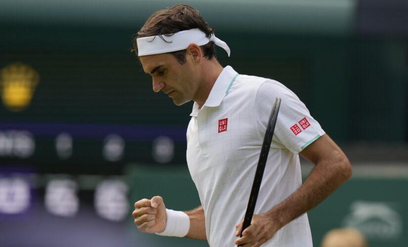 Roger Federer finds his rhythm, reaches Week 2 at Wimbledon