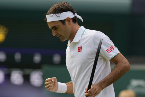 Roger Federer finds his rhythm, reaches Week 2 at Wimbledon
