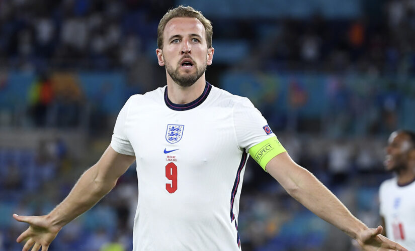 Kane carries England past Ukraine, into Euro 2020 semifinals
