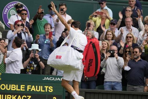 8-time Wimbledon champ Roger Federer unsure if he’ll be back