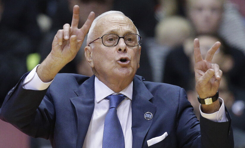 Back in NCAA: Larry Brown joins Hardaway’s staff at Memphis