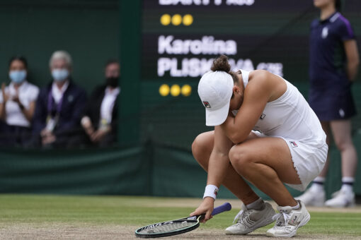Ash Barty tops Karolina Pliskova at Wimbledon for 2nd Grand Slam title