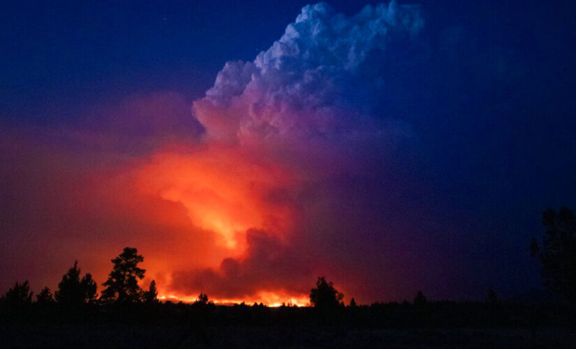 Oregon’s Bootleg Fire is generating its own weather