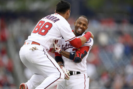 Nationals finish disturbing weekend with 8-7 win over Padres