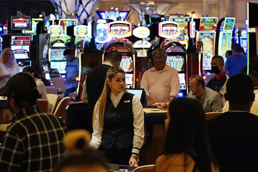 Nevada brings back mask mandate in high-transmission areas, echoing CDC guidance