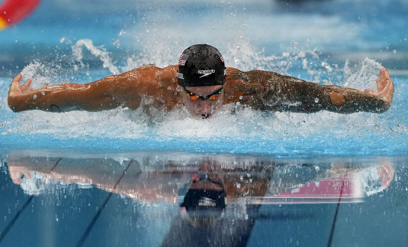 Caeleb Dressel wins gold for Team USA with new world record; Katie Ledecky earns three-peat in 800M freestyle