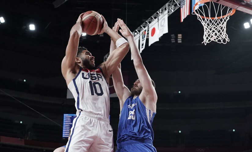 To the quarters: USA routs Czech Republic, 119-84 in Tokyo