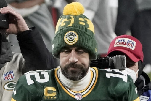 Aaron Rodgers appears to land in Green Bay as new deal looms: report