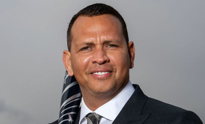 Alex Rodriguez posts thirst trap on Instagram, asks fans if they prefer him in a suit or shirtless: ‘1 or 2?’