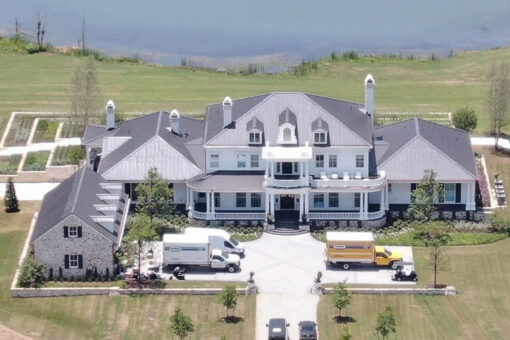 Blake Shelton and Gwen Stefani built a newlywed mansion in Oklahoma