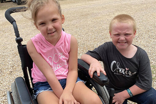 Boy raises nearly $20K for 7-year-old friend with cancer by selling his pet hog
