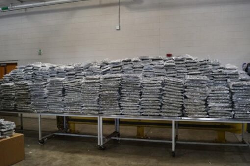 US Border agents in Detroit seize more than a ton of marijuana near Canadian border