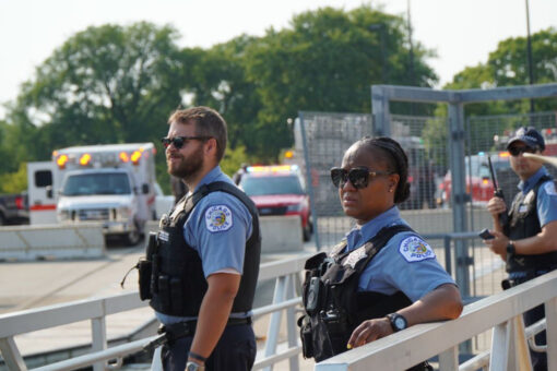 Chicago crowd sets fireworks, dances on cops cars; at least 61 arrested: report