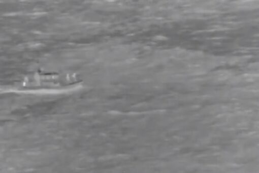 Coast Guard rescue of downed pilots off Hawaii coast captured in harrowing video