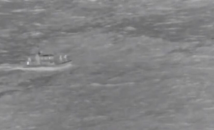 Coast Guard rescue of downed pilots off Hawaii coast captured in harrowing video