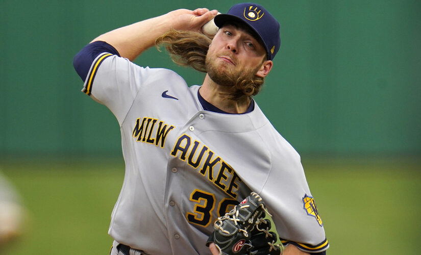 Burnes cruises, Brewers top Bucs for 9th straight win