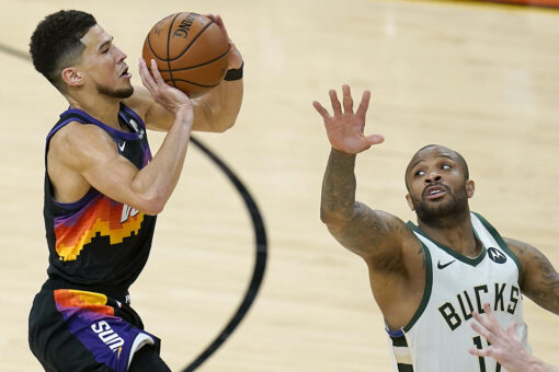 Devin Booker leads scorching Suns to crucial Game 2 victory over Bucks