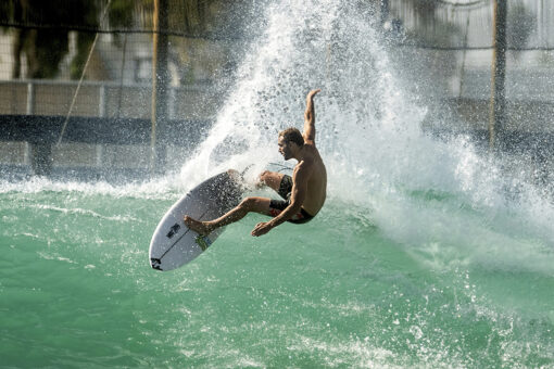 Portuguese surfer Frederico Morais tests positive for COVID